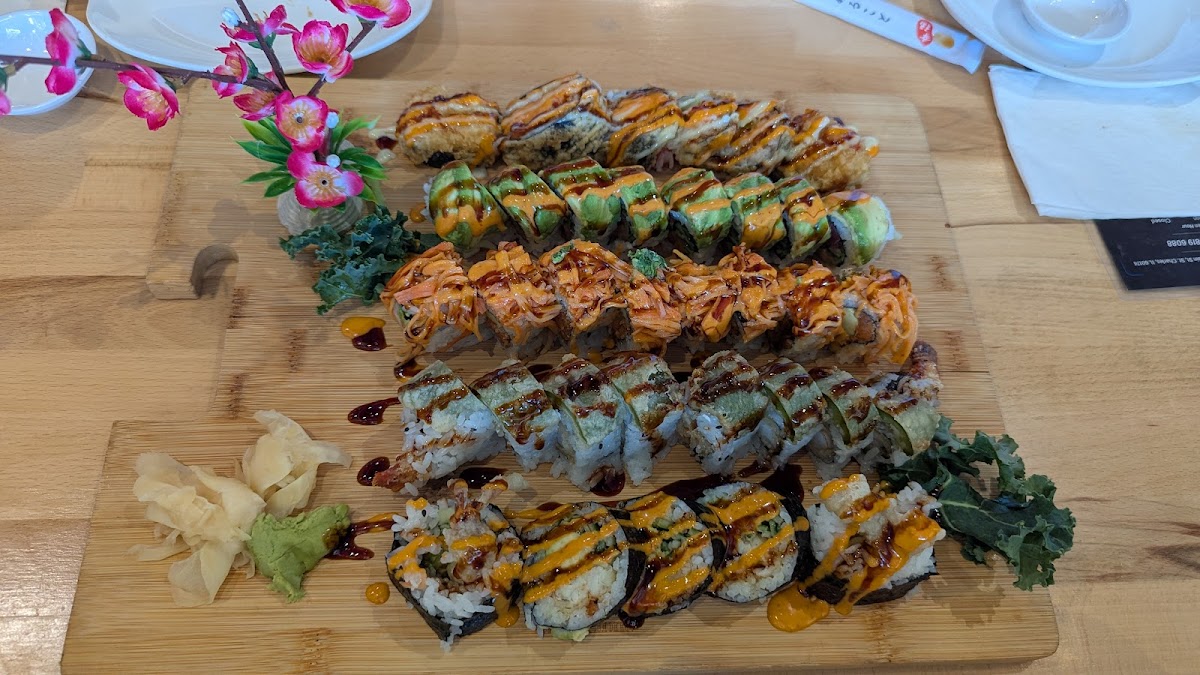 Domo Sushi & All You Can Eat Photos 2